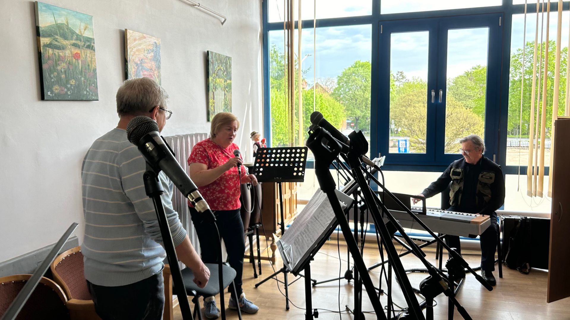 E.ART | FOLK… I NIE TYLKO
